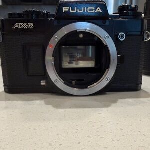 AX-3 Black Camera Body